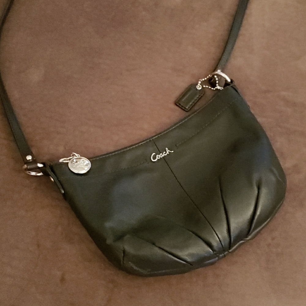 Classic Coach Crossbody
